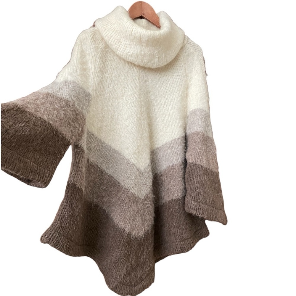 Icelandic wool vintage poncho sweater